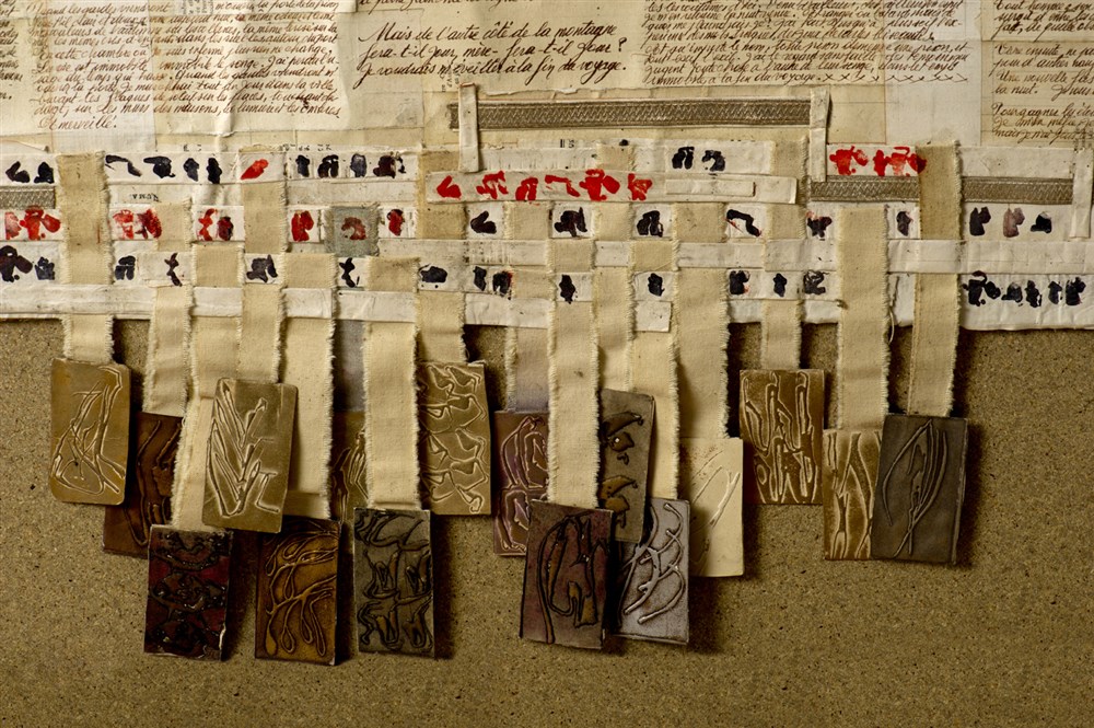 Les grands testaments - Format 80 cm x 220 x cm - Photographie: Joseph Caprio