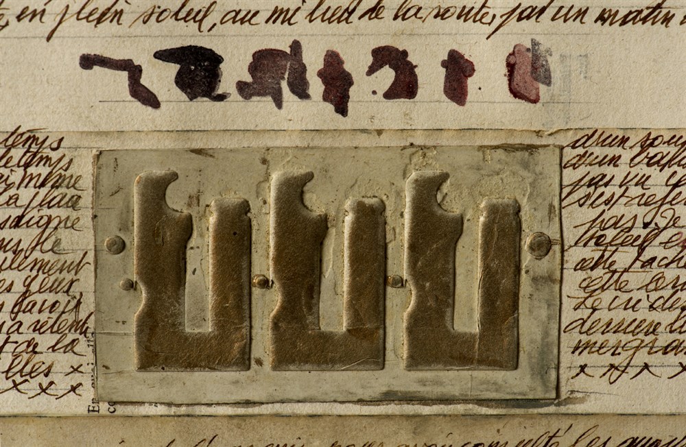 Les grands testaments - Format 80 cm x 220 x cm - Photographie: Joseph Caprio